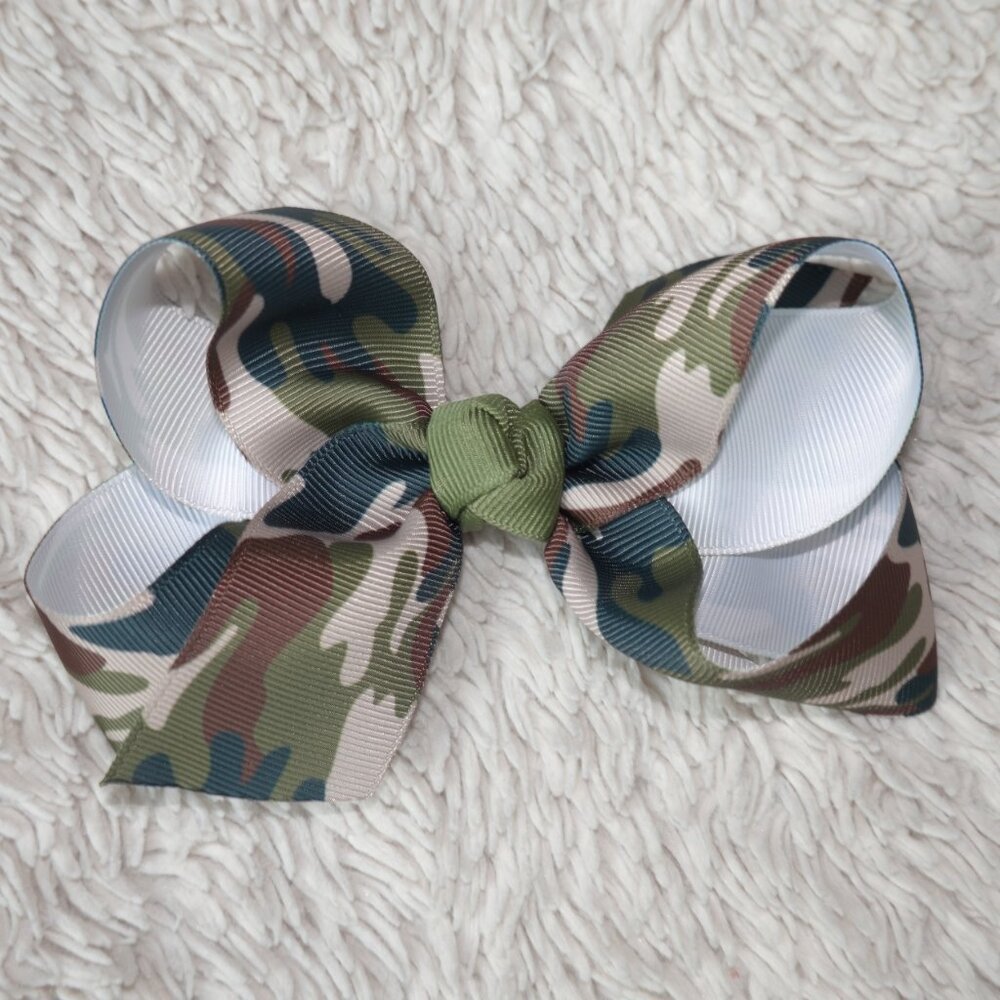 Girls Camo Camouflage Military Hair Bow with Clip, Large, 5" x 3", NWOT